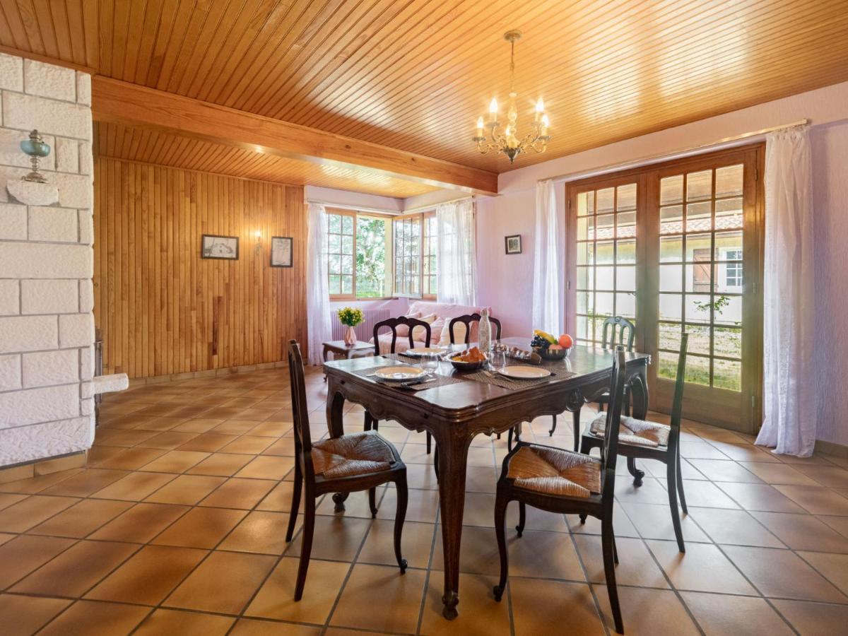 Holiday Home Maisouet By Interhome มีมีซ็อง ภายนอก รูปภาพ